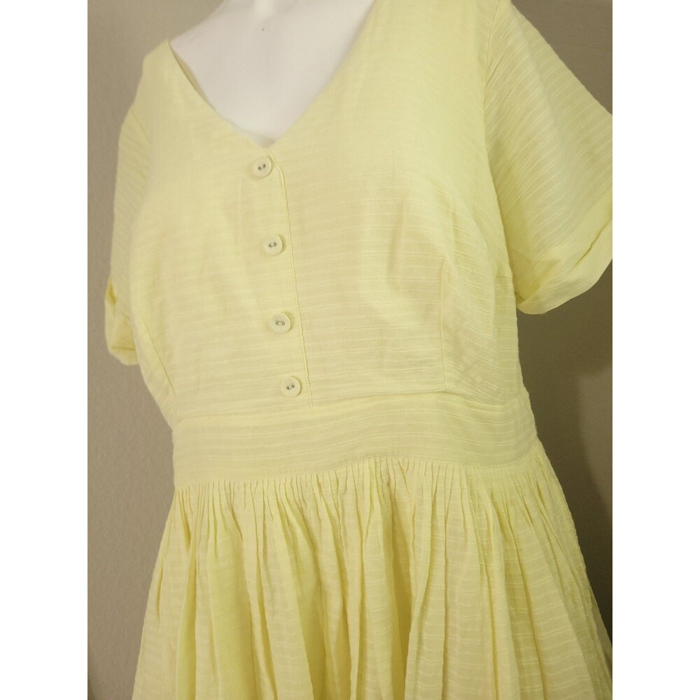ModCloth size 18 maxi long dress yellow lining faux button pleated smocked - Picture 5 of 12
